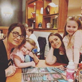 Kirstie Jayne's avatar