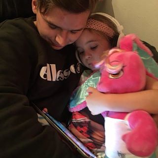 Ryan BMann Burridge's avatar