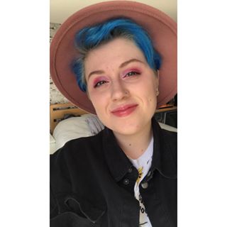 Chloe Blood's avatar