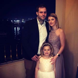 Anamaria Larion's avatar