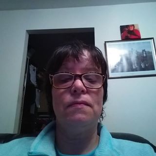 Louise Hawkins's avatar