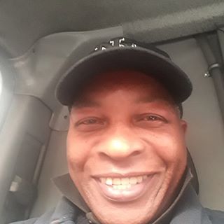 Victor Ferreira's avatar