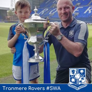 Robert Newton's avatar