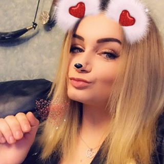 Karen Foster's avatar