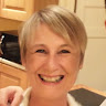Sarah Angus's avatar