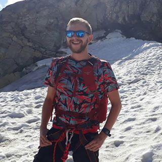 Oliver Smith's avatar