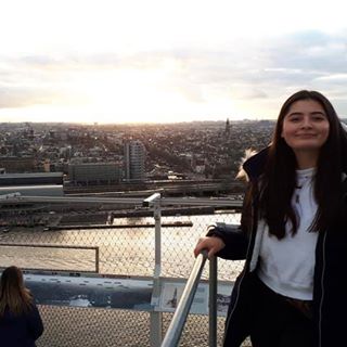 Llinos Chan's avatar