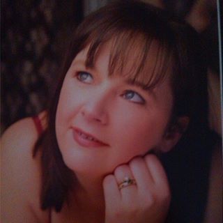 Helen Gough's avatar