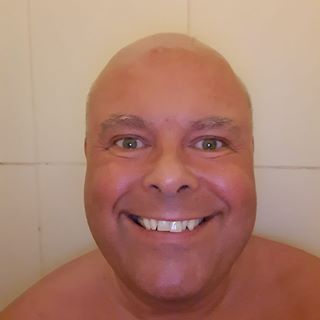 Tom Pearson's avatar