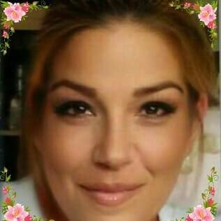 Nikoleta Poulou's avatar