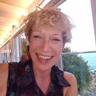 Nicola Bishop's avatar