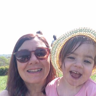 Lesley Stones's avatar
