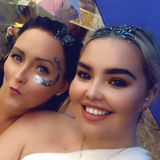 April Farrell's avatar