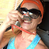 Julie Parker's avatar
