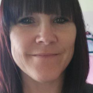 Vera Townsend's avatar