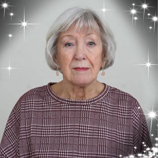 Molly Thompson's avatar