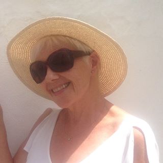 Sylvia Lacy's avatar