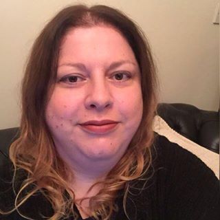 Lesley Macfarlane's avatar