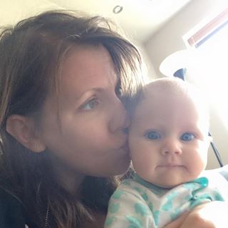 Hester Ayling's avatar