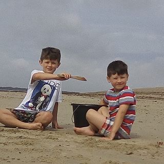 Louise Friday's avatar