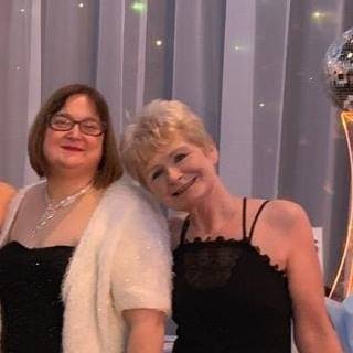 Sandra Drake's avatar