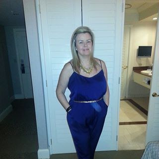 Angela Hamilton's avatar