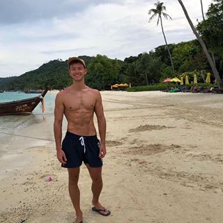 Henry Warren-Jones's avatar