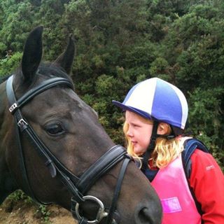 Jo Entwistle's avatar