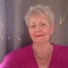 Helen Munday's avatar