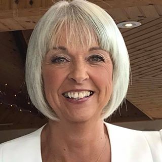 Alison Curtis's avatar