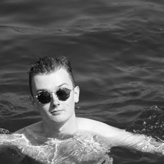 Charles Dicker's avatar