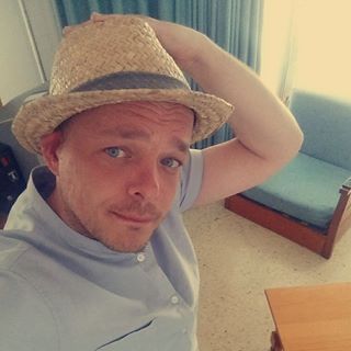 Damian R Murphy's avatar