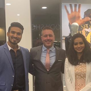 Adam J McHenry's avatar