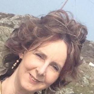 Caroline Hamid's avatar