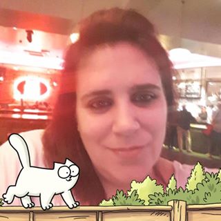 Amy Channon's avatar