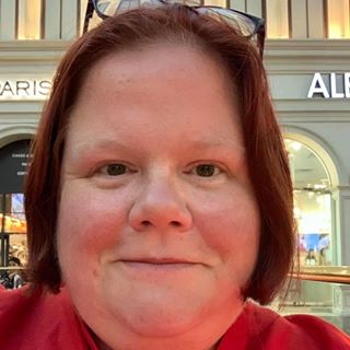 Helen Blaby's avatar