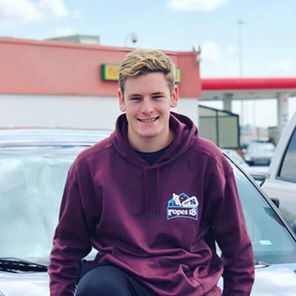 Thomas Phillips's avatar