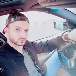 Radek Hanus's avatar