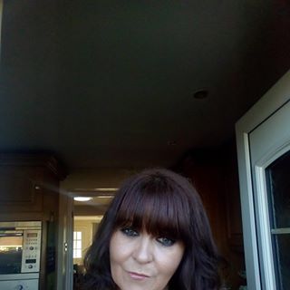 Lisa Stephenson's avatar