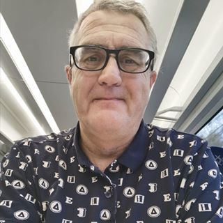 Chris White's avatar