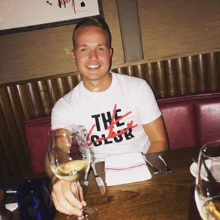 Tom Maughan's avatar