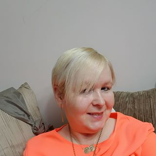 Noeleen Barbour's avatar