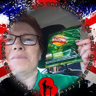 Julie Price's avatar