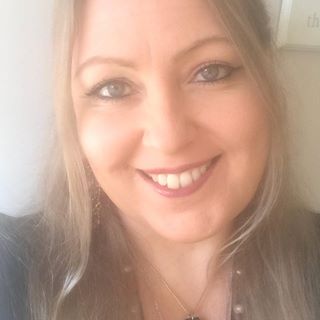 Angelique Mol's avatar