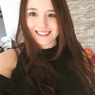 Lauren Young's avatar