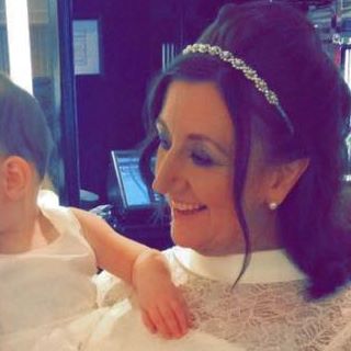 Julie Rainford's avatar