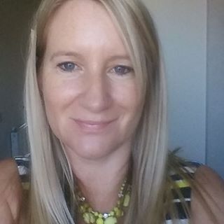 Emma Banham's avatar