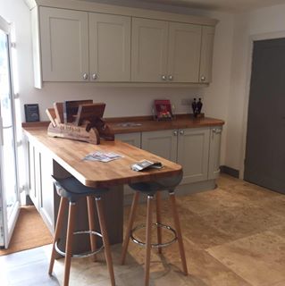 Mike Cartwright's avatar