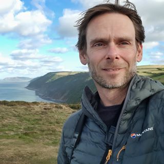 Guy Robertson's avatar