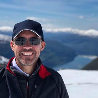 Mark Samson's avatar